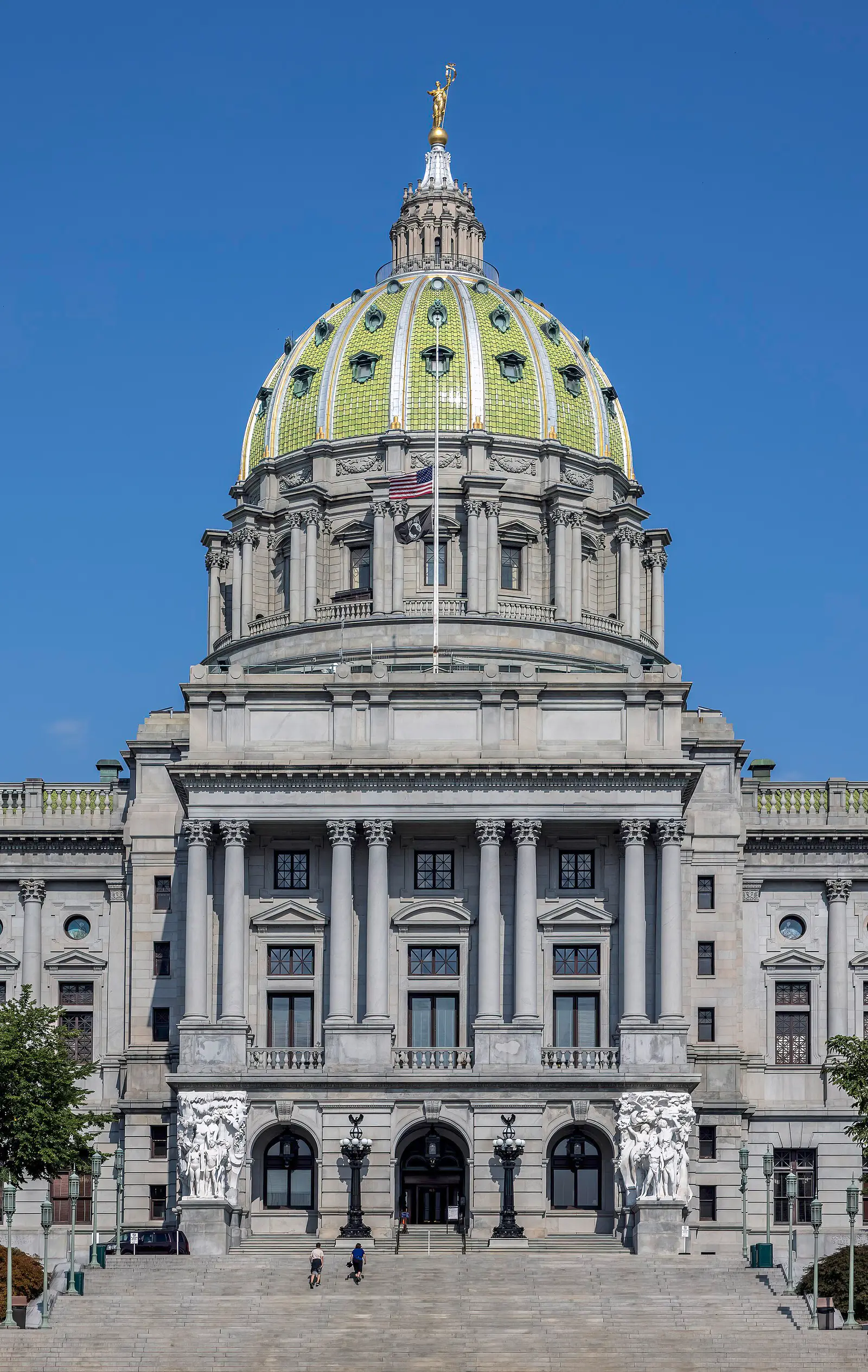 West front of the Pennsylvania State Capitol building in Harrisburg